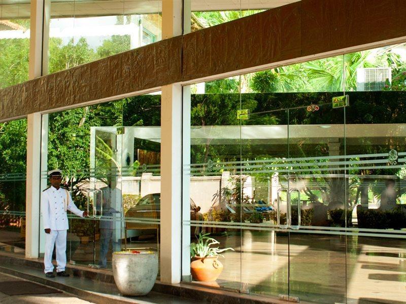 Mandara Rosen Yala, Kataragama Hotel Exterior photo