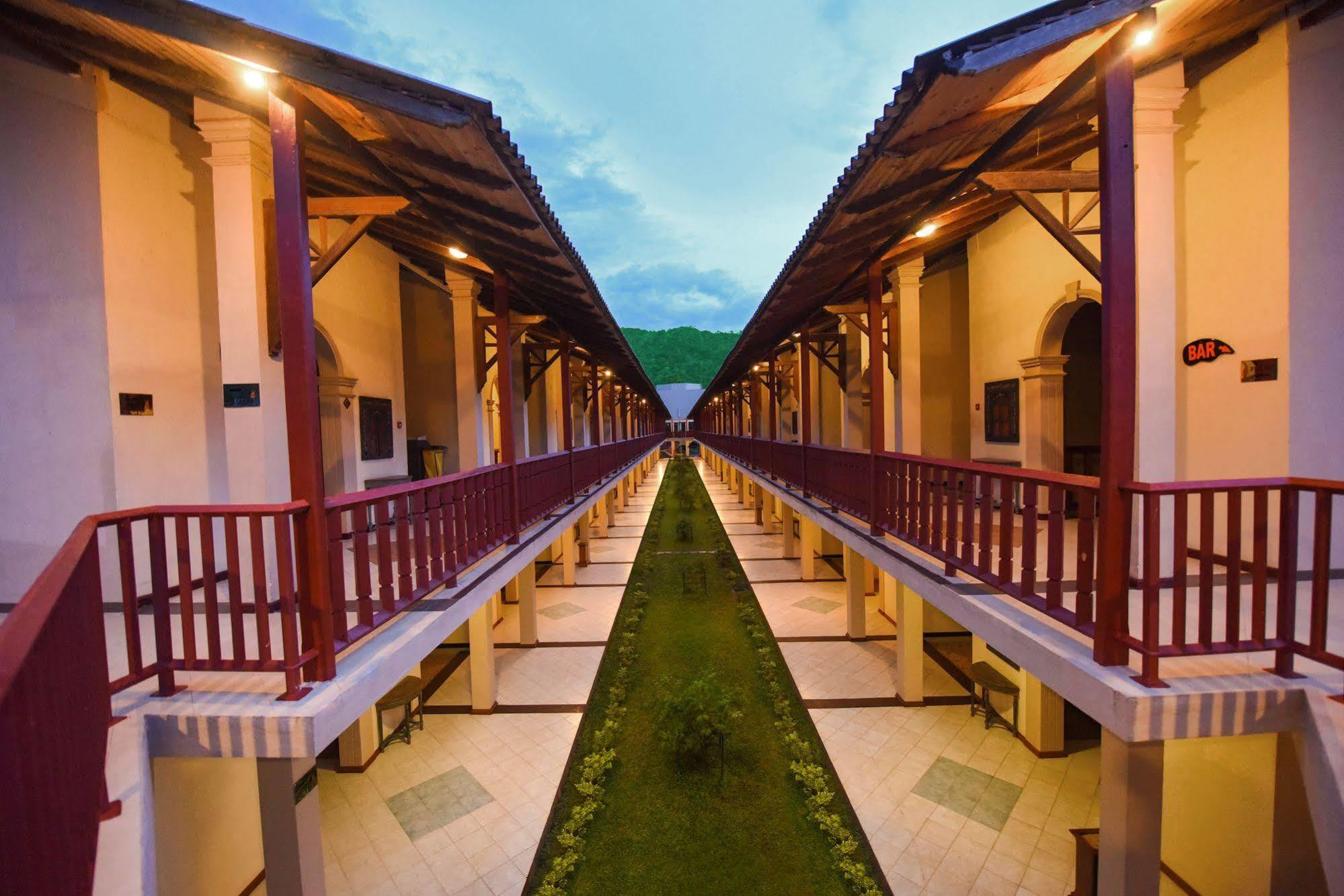 Mandara Rosen Yala, Kataragama Hotel Exterior photo