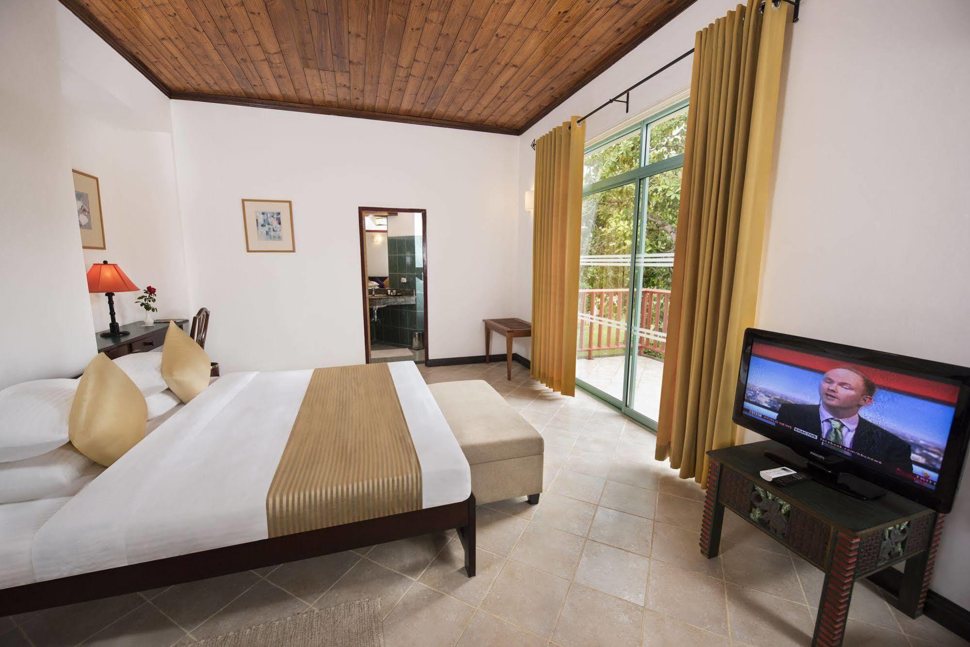 Mandara Rosen Yala, Kataragama Hotel Exterior photo