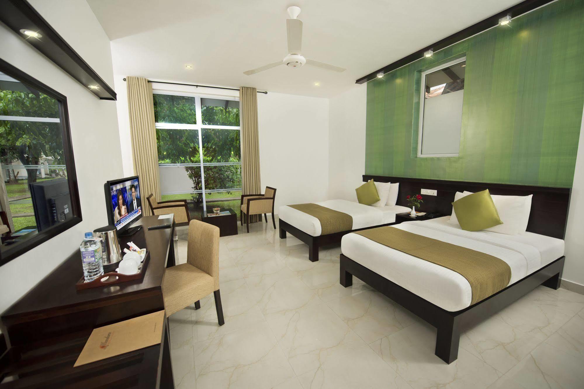 Mandara Rosen Yala, Kataragama Hotel Exterior photo